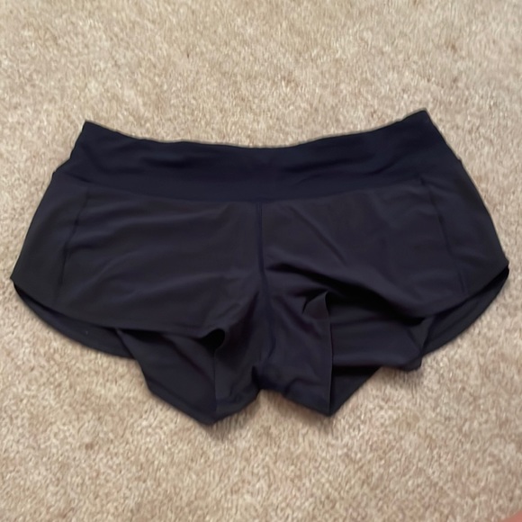Lululemon Shorts Navy - Picture 1 of 3